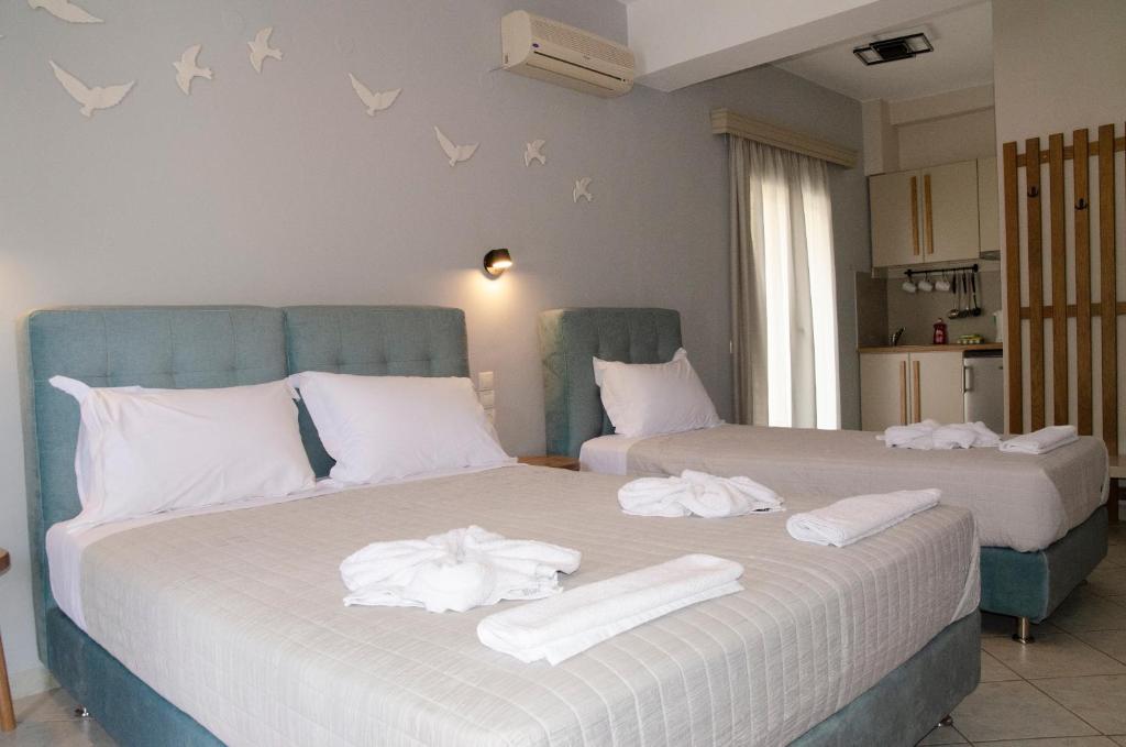 Room 4 — photo 8