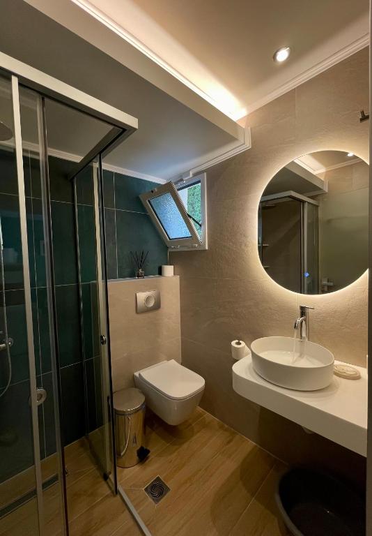 Standard quadruple room — photo 6